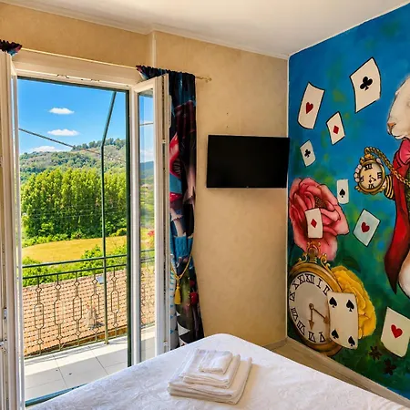 Casa Dei Murales Wonderland Cascata Delle Marmore - Esperienza Immersiva Da Fiaba Apartment Arrone